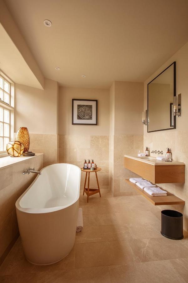 Falcon Hotel Towcester Esterno foto