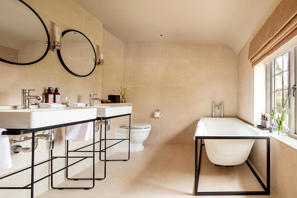 Falcon Hotel Towcester Esterno foto