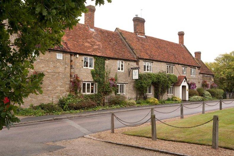 Falcon Hotel Towcester Esterno foto